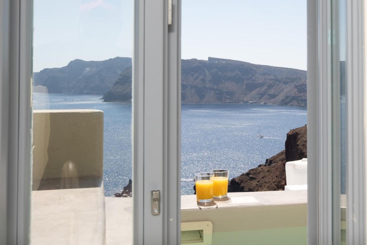 Santoroia Luxury Suites By Caldera Houses Bagian luar foto
