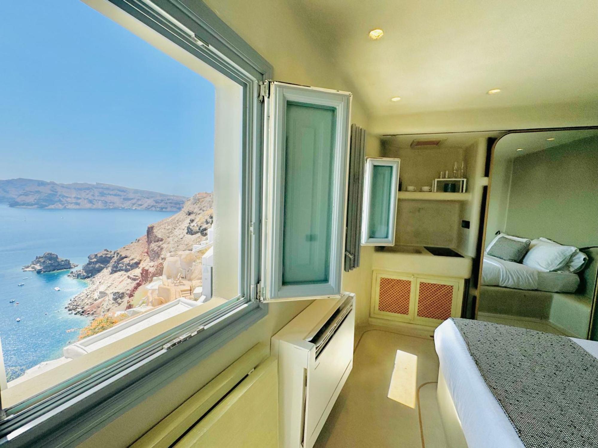 Santoroia Luxury Suites By Caldera Houses Bagian luar foto