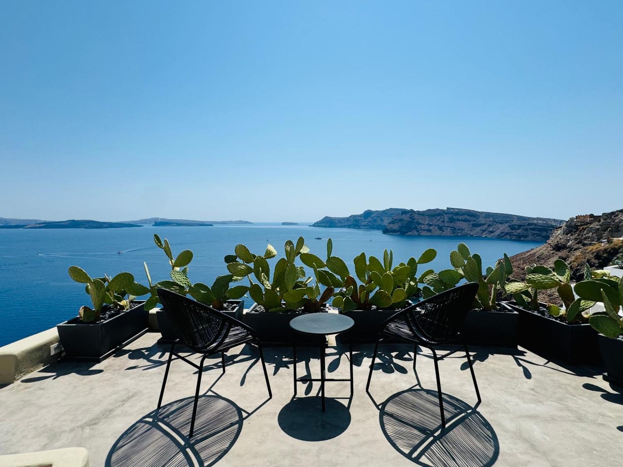 Santoroia Luxury Suites By Caldera Houses Bagian luar foto
